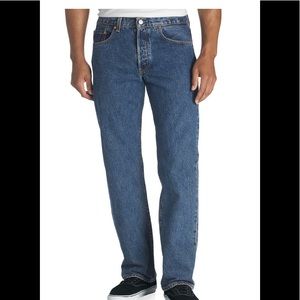 Levi’s 504 Men Jeans. Size: W34 L29. Color Blue